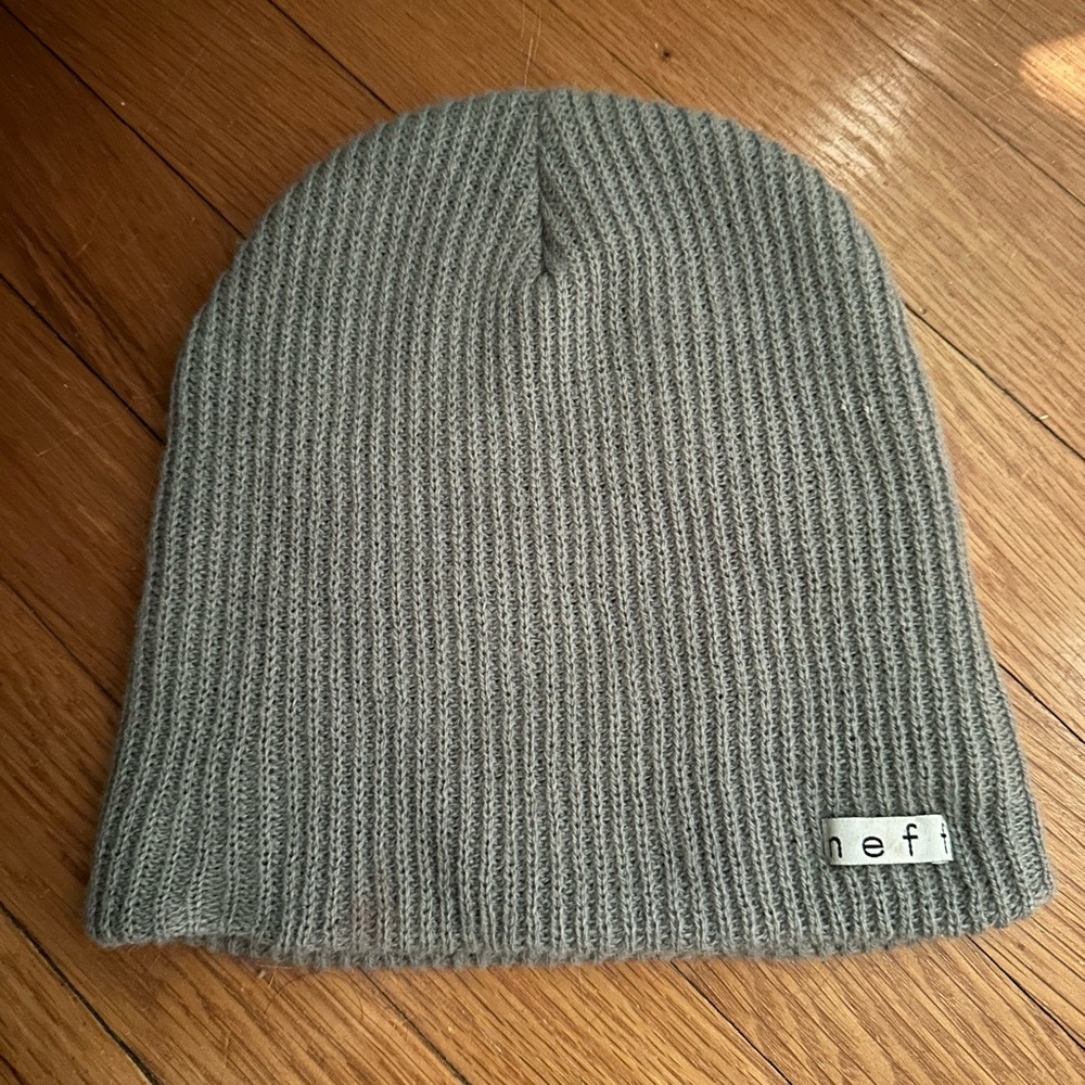 Gray Neff beanie unisex
